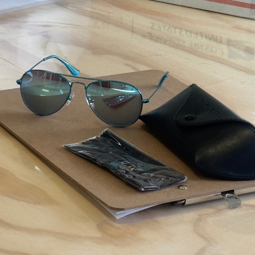 NEW DIFF Eyewear Cruz XS Aviator Sunglasses Teal Blue Metallic DE01-0335-TKTMN